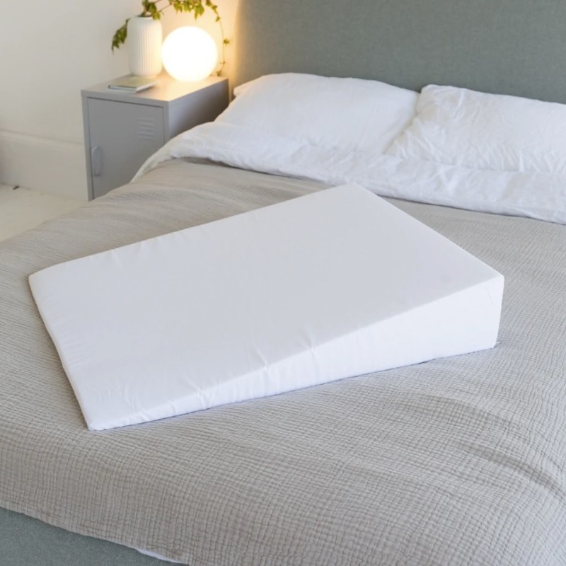 Putnams Leg Rest - Leg Raiser Bed Pillow